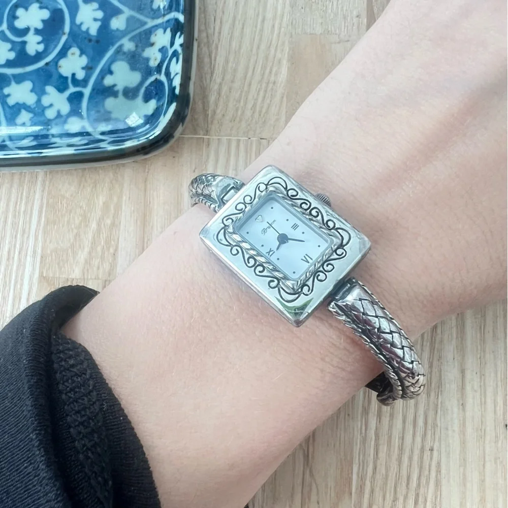 Brighton Arcadia silver tone and calf skin skinny strap watch NEW BATTERY